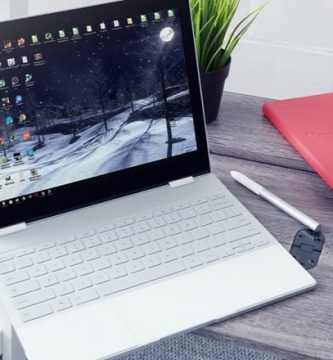 como hacer que caigan copos de nieve en tu pc.