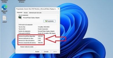 cuantos gb de vram tiene mi pc con windows 11.